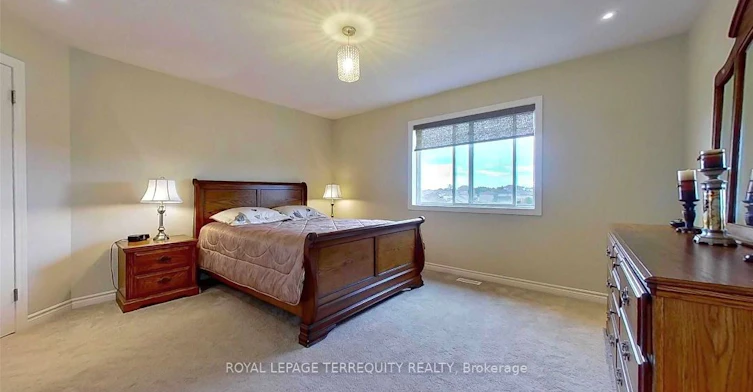 405 Westcroft Drive, Waterloo, ON, N2T 2Z8 - 11
