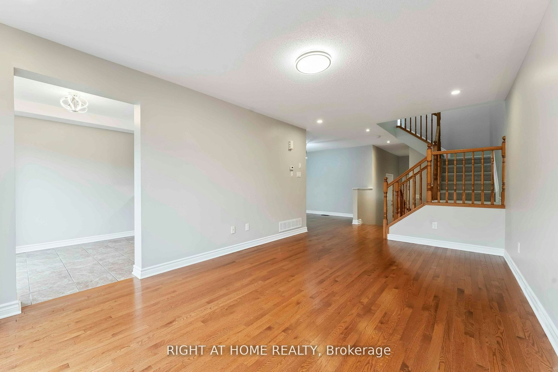 195 Mancini Way, Ottawa, ON, K2J 5X4 - 7