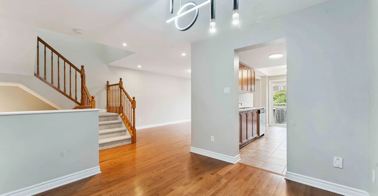 195 Mancini Way, Ottawa, ON, K2J 5X4 - 8