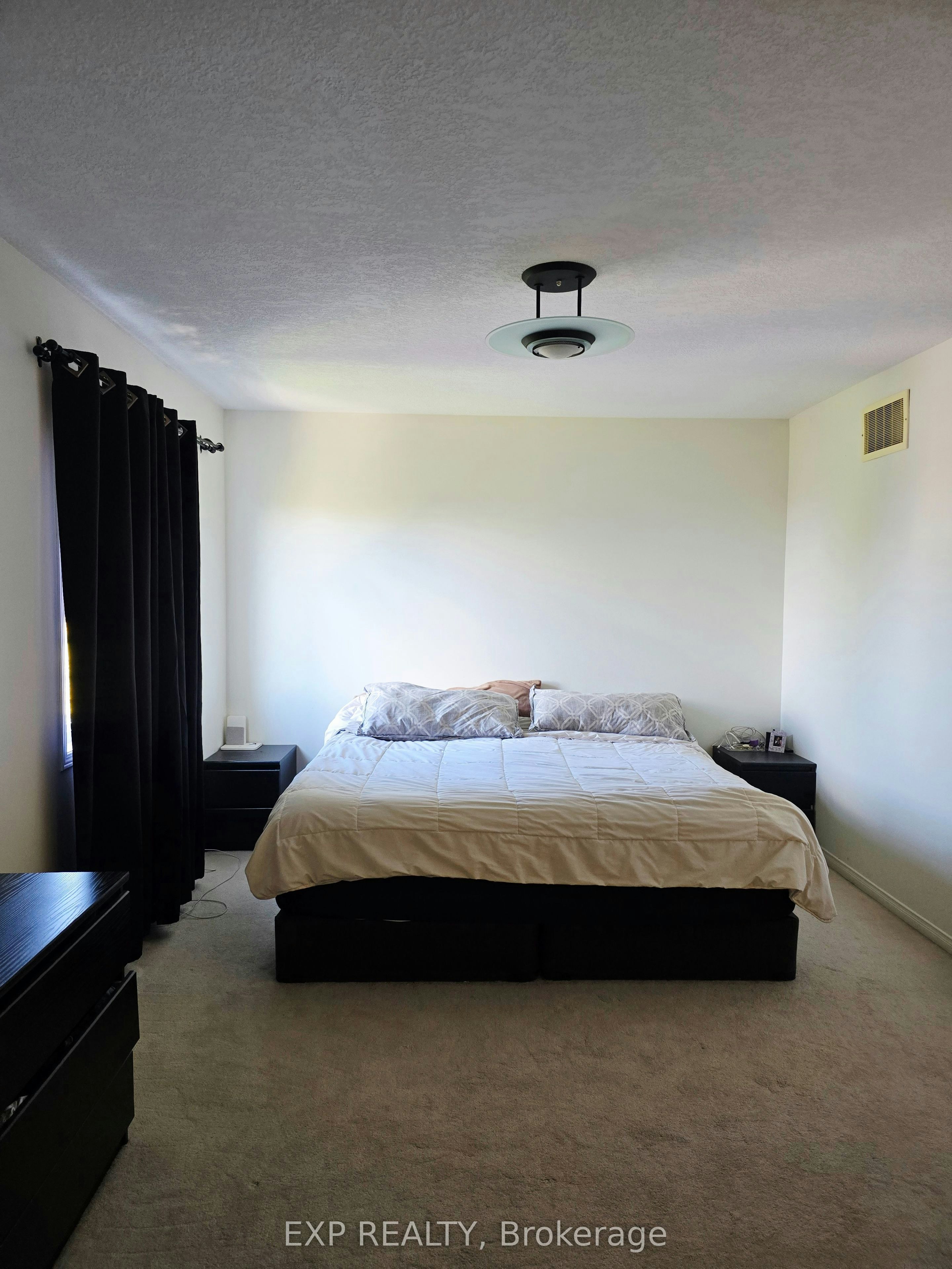 67 Bloomington Drive, Cambridge, ON, N1P 1J5 - 7
