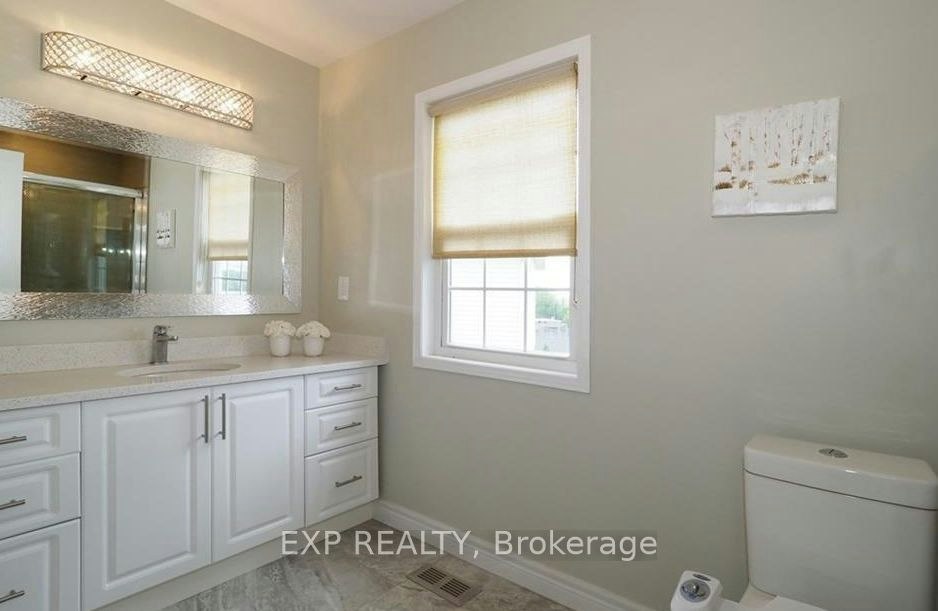 67 Bloomington Drive, Cambridge, ON, N1P 1J5 - 9