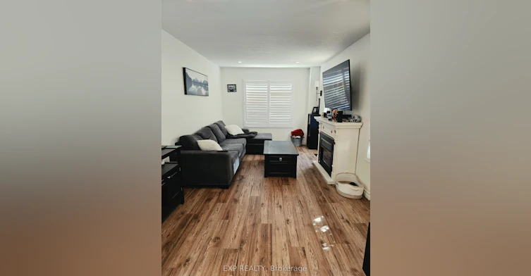67 Bloomington Drive, Cambridge, ON, N1P 1J5 - 4