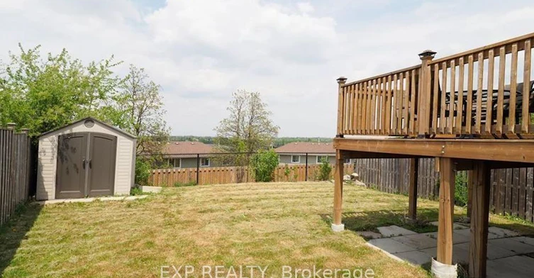 67 Bloomington Drive, Cambridge, ON, N1P 1J5 - 14