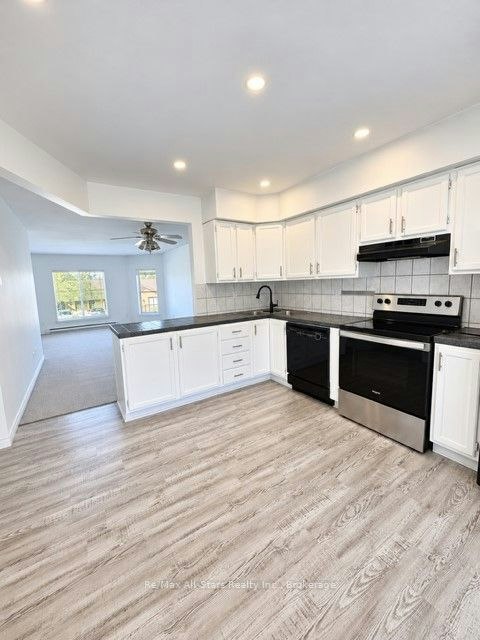 2-53 Helen Street, Kawartha Lakes, ON, K0M 1A0 - 13