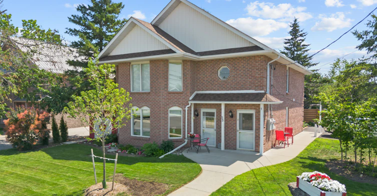 2-53 Helen Street, Kawartha Lakes, ON, K0M 1A0