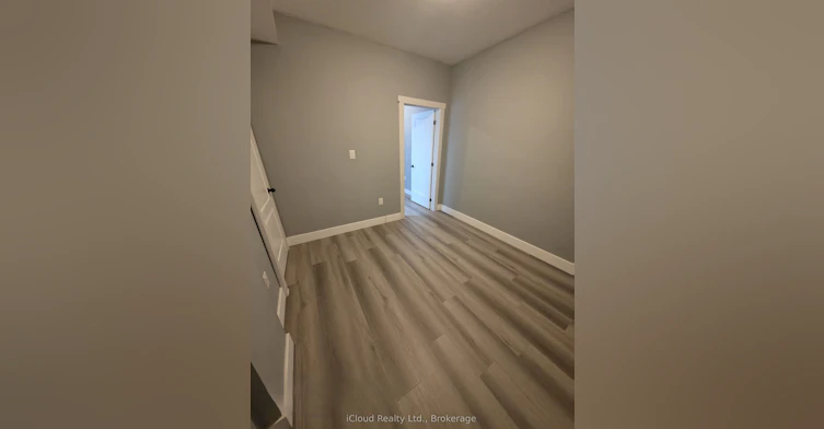 646 West 5th Street, Hamilton, ON, L9C 3R2 - 7
