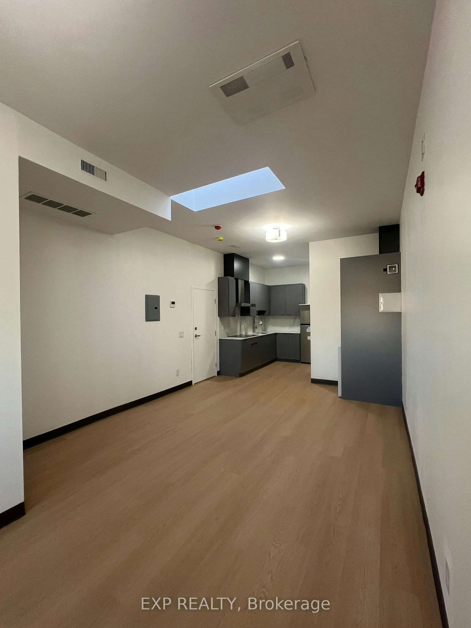 1-264-268 Ottawa Street N, Hamilton, ON, L8H 3Z9