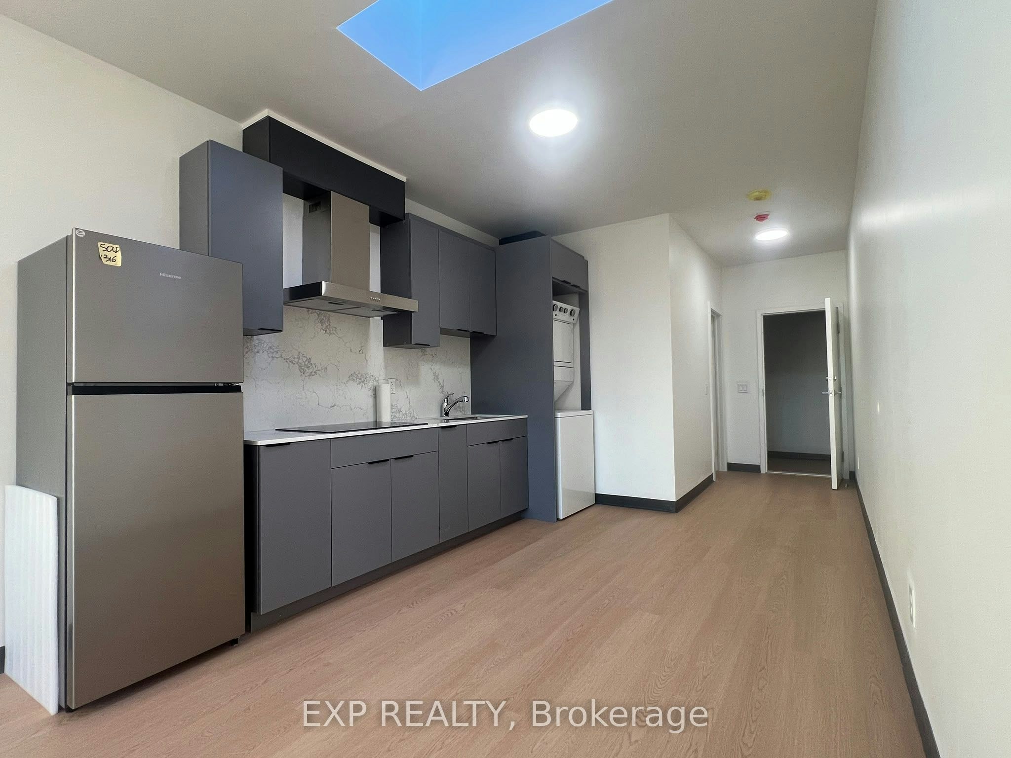 6-264-268 Ottawa Street N, Hamilton, ON, L8H 3Z9 - 4