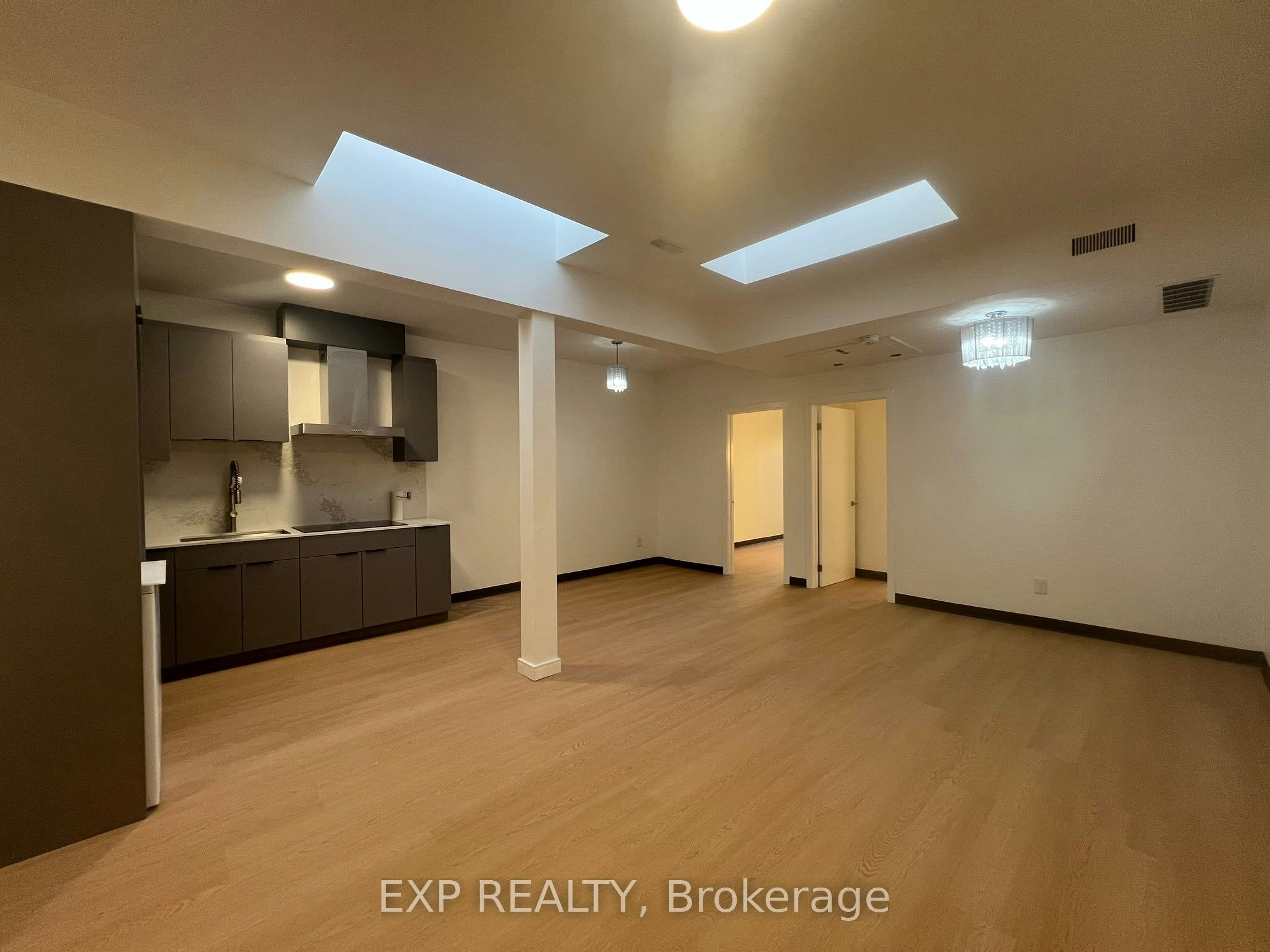 5-268 Ottawa Street N, Hamilton, ON, L8H 3Z9
