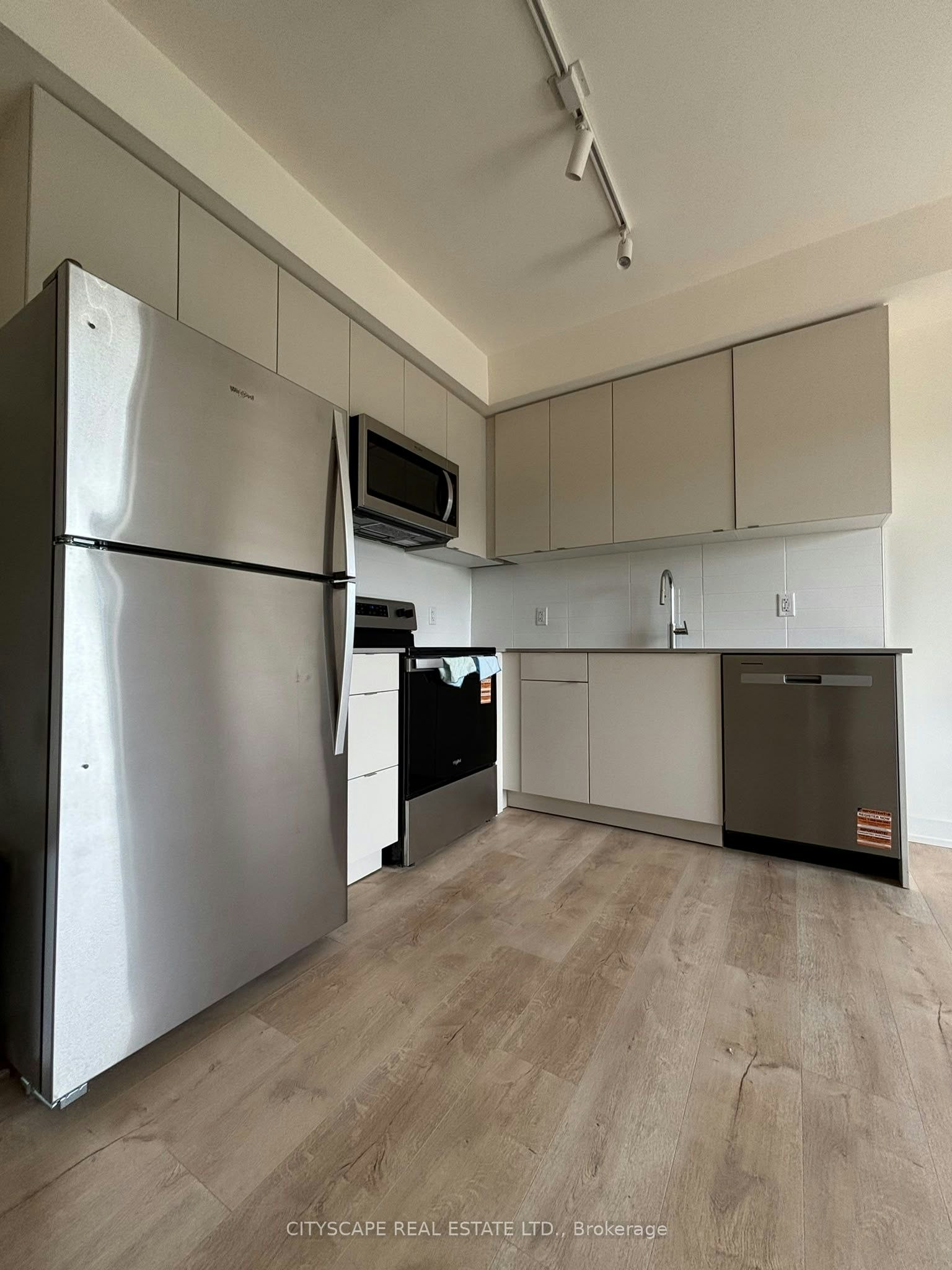 304A-16 Melbourne Avenue, St. Catharines, ON, L2P 3J8 - 5