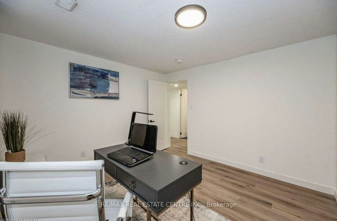 lower-136 The Country Way, Kitchener, ON, N2E 2L2 - 7