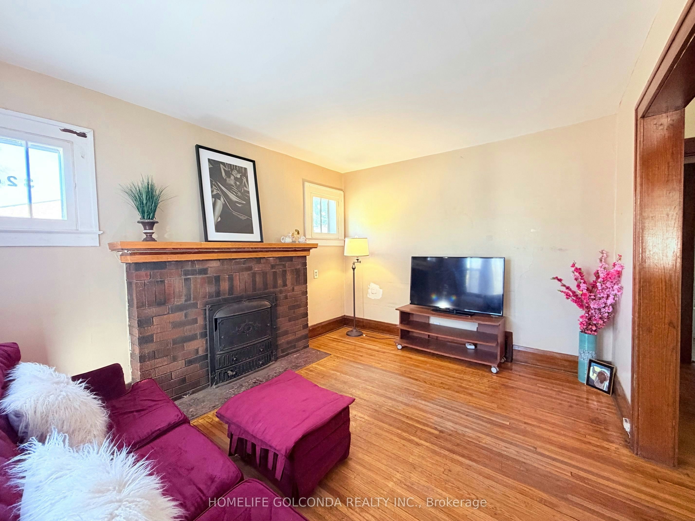 3203 Linwood Place, Windsor, ON, N9C 1P9 - 3