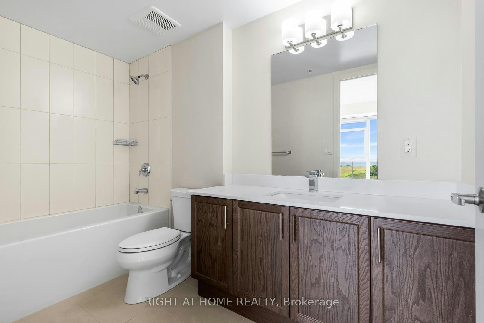 319-550 North Service Road, Grimsby, ON, L3M 4E8 - 26