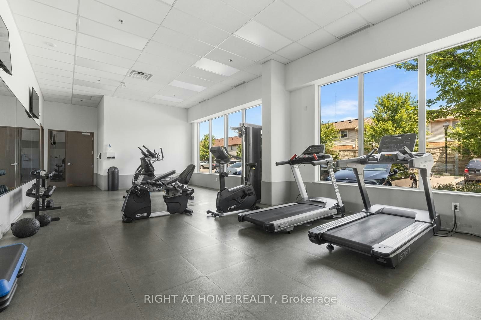 319-550 North Service Road, Grimsby, ON, L3M 4E8 - 30