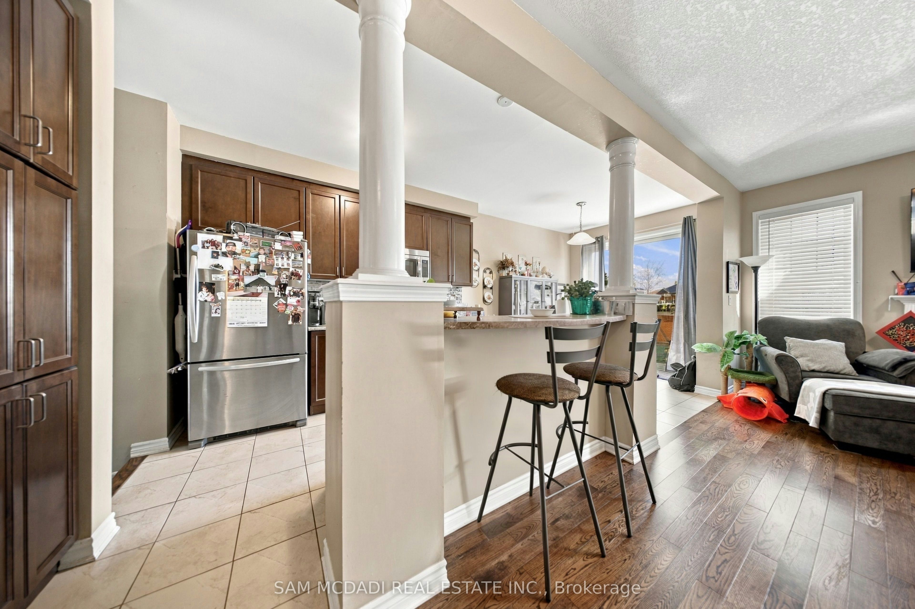 8 Celano Drive, Hamilton, ON, L8B 1V3 - 8