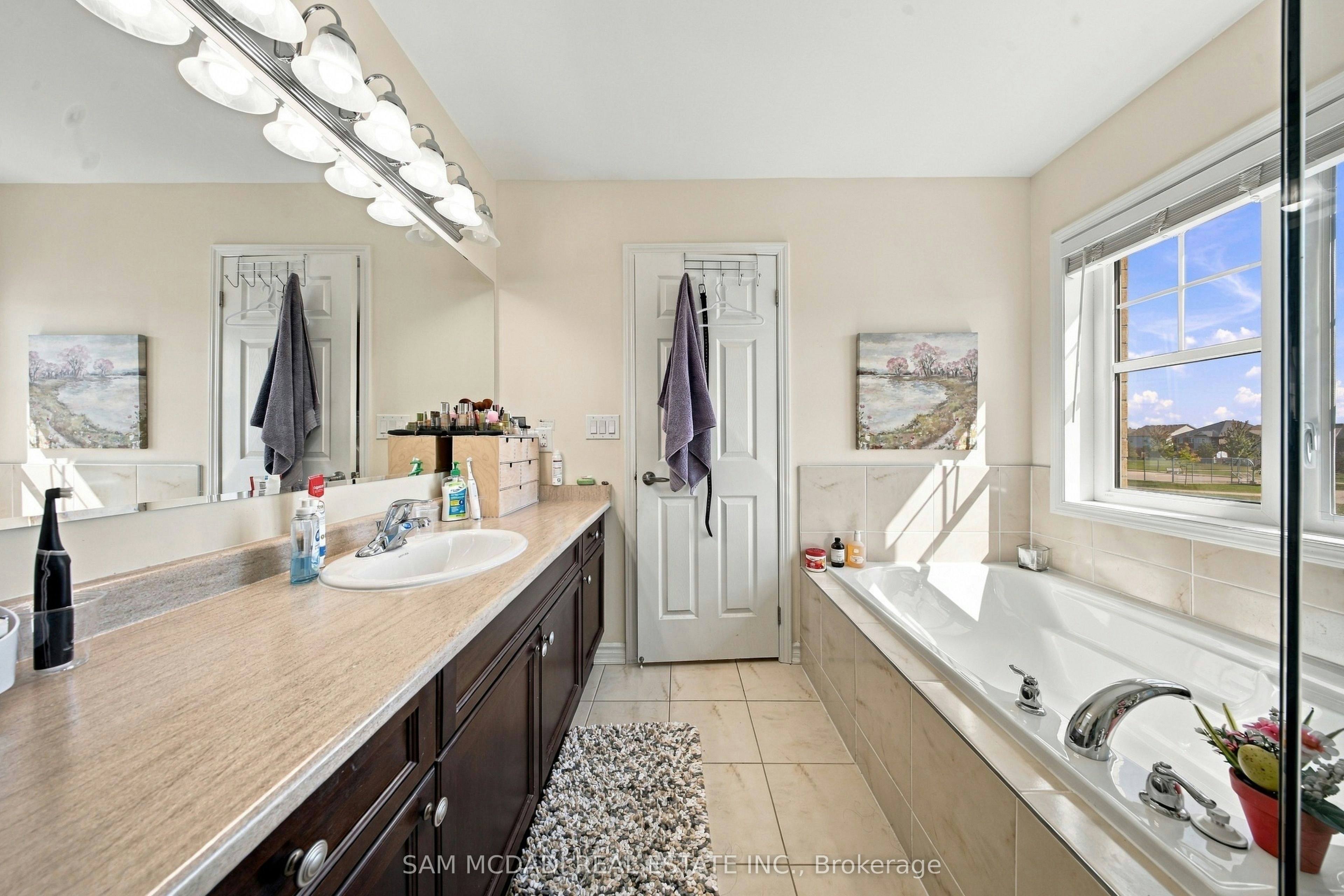 8 Celano Drive, Hamilton, ON, L8B 1V3 - 21