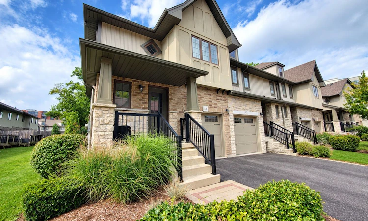 44-635 Saginaw Parkway