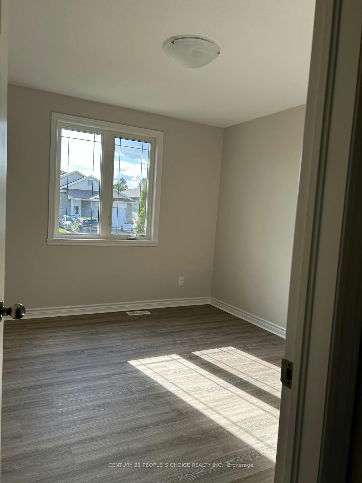 Main-119 Greenhill Lane, Belleville, ON, K8N 0C7 - 9