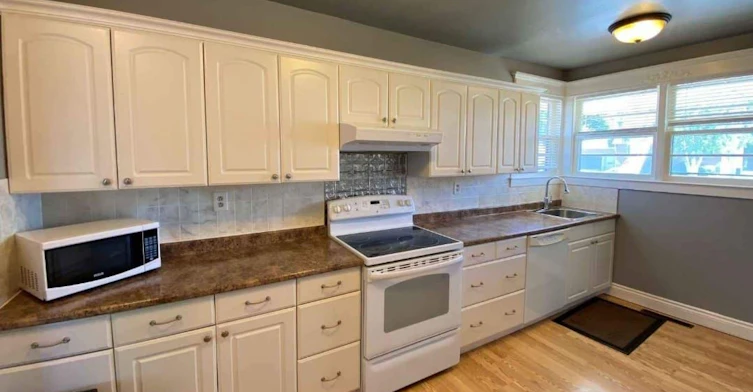 125 Franklin Avenue, Port Colborne, ON, L3K 4A4 - 9