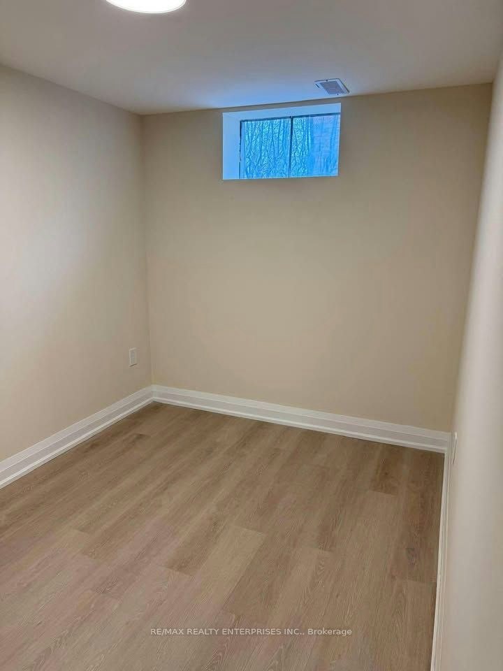 Lower - 2 Bedroom-60 Wakelin Terrace, St. Catharines, ON, L2M 4K9 - 5