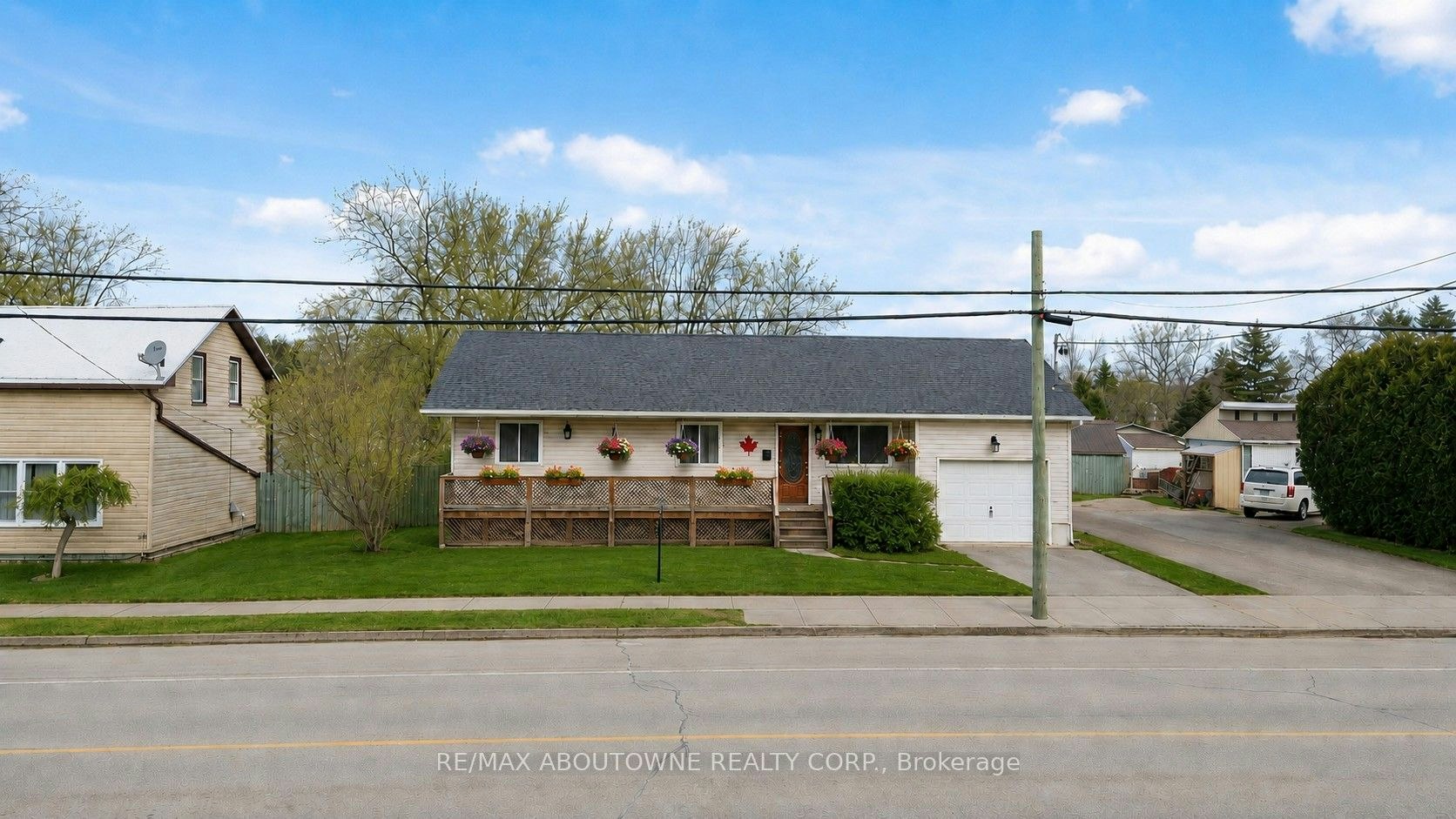 12 Main Street W, Cayuga, ON, N0A 1P0