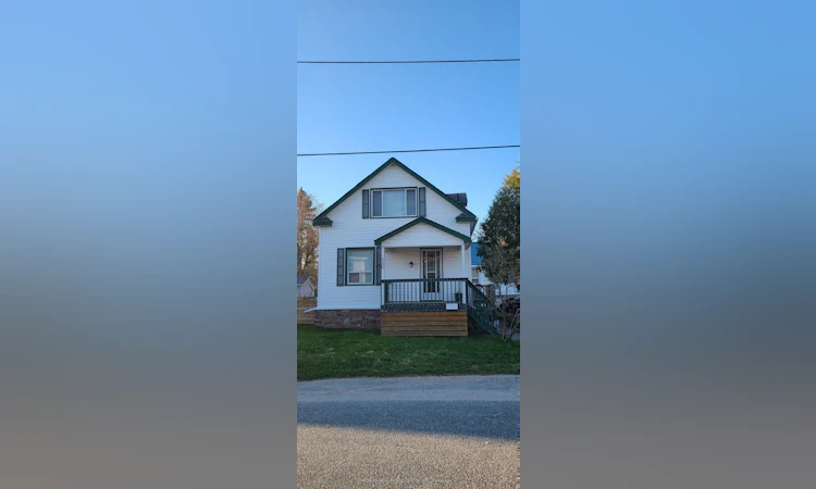 580 Rose Avenue