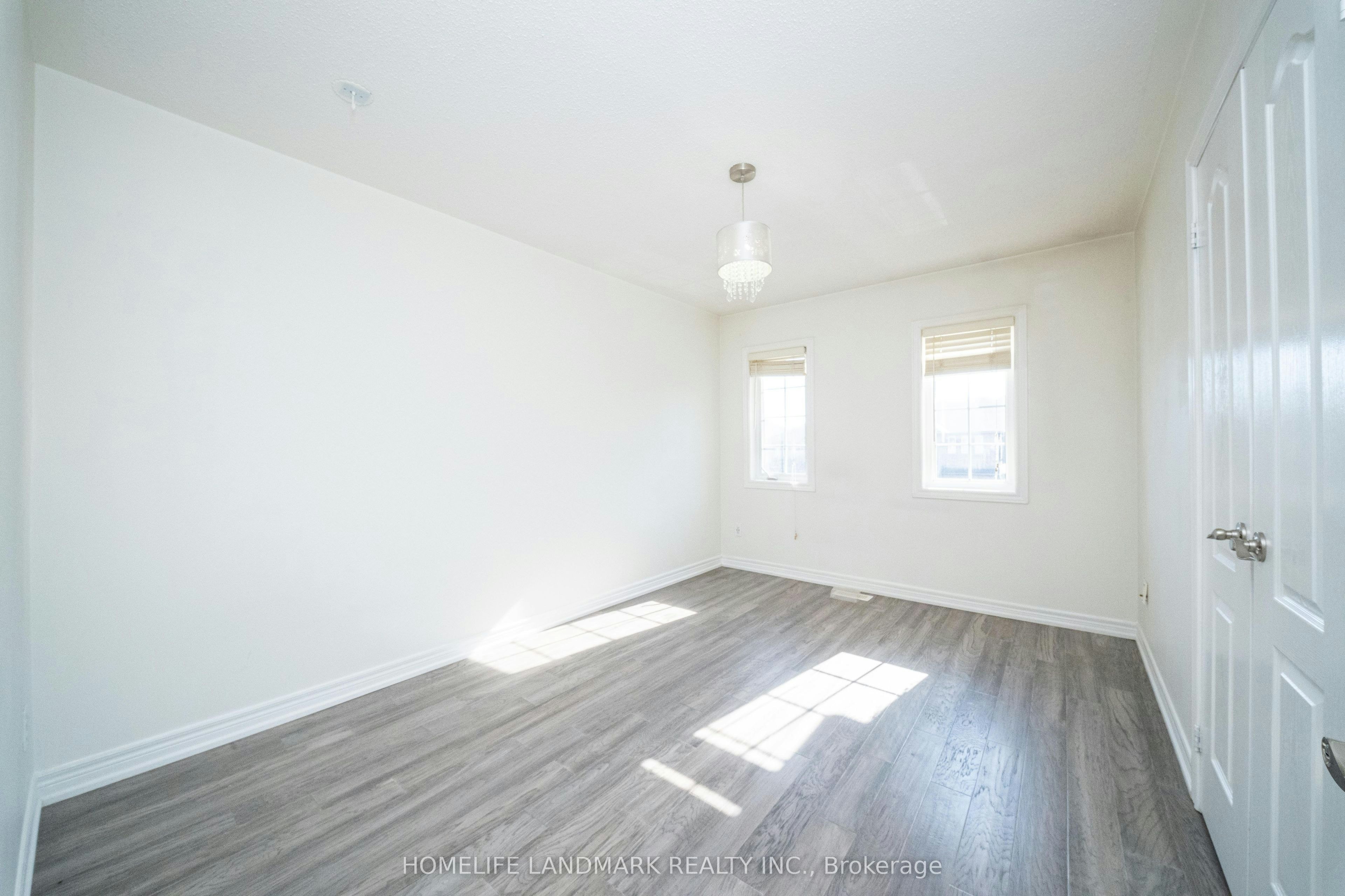 33 Titan Drive, Hamilton, ON, L8E 5Z9 - 31