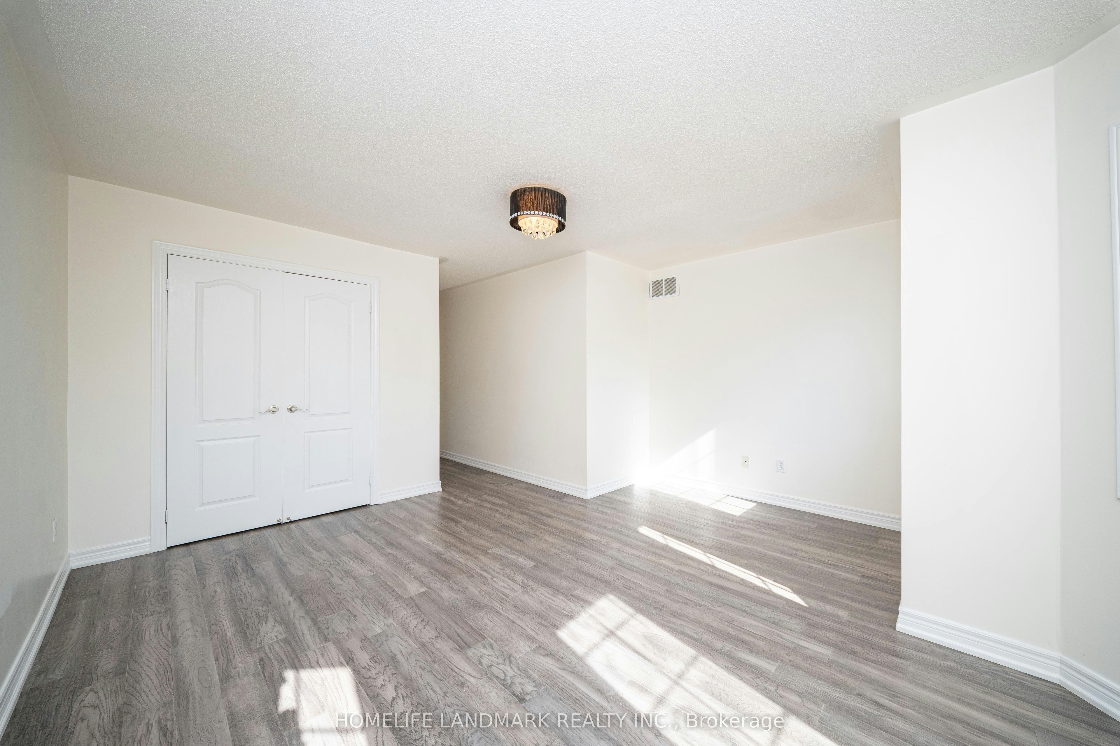 33 Titan Drive, Hamilton, ON, L8E 5Z9 - 21