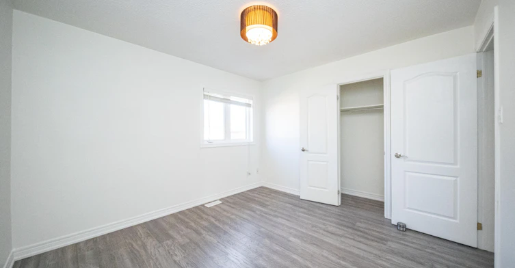 33 Titan Drive, Hamilton, ON, L8E 5Z9 - 26