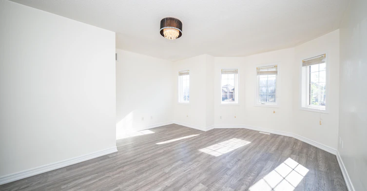 33 Titan Drive, Hamilton, ON, L8E 5Z9 - 23