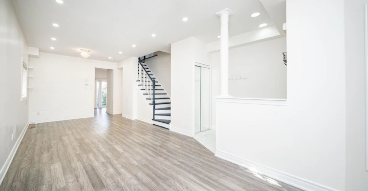 33 Titan Drive, Hamilton, ON, L8E 5Z9 - 7