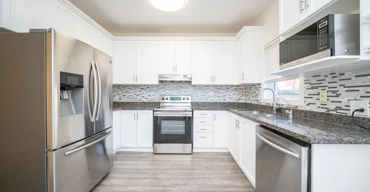 33 Titan Drive, Hamilton, ON, L8E 5Z9 - 10