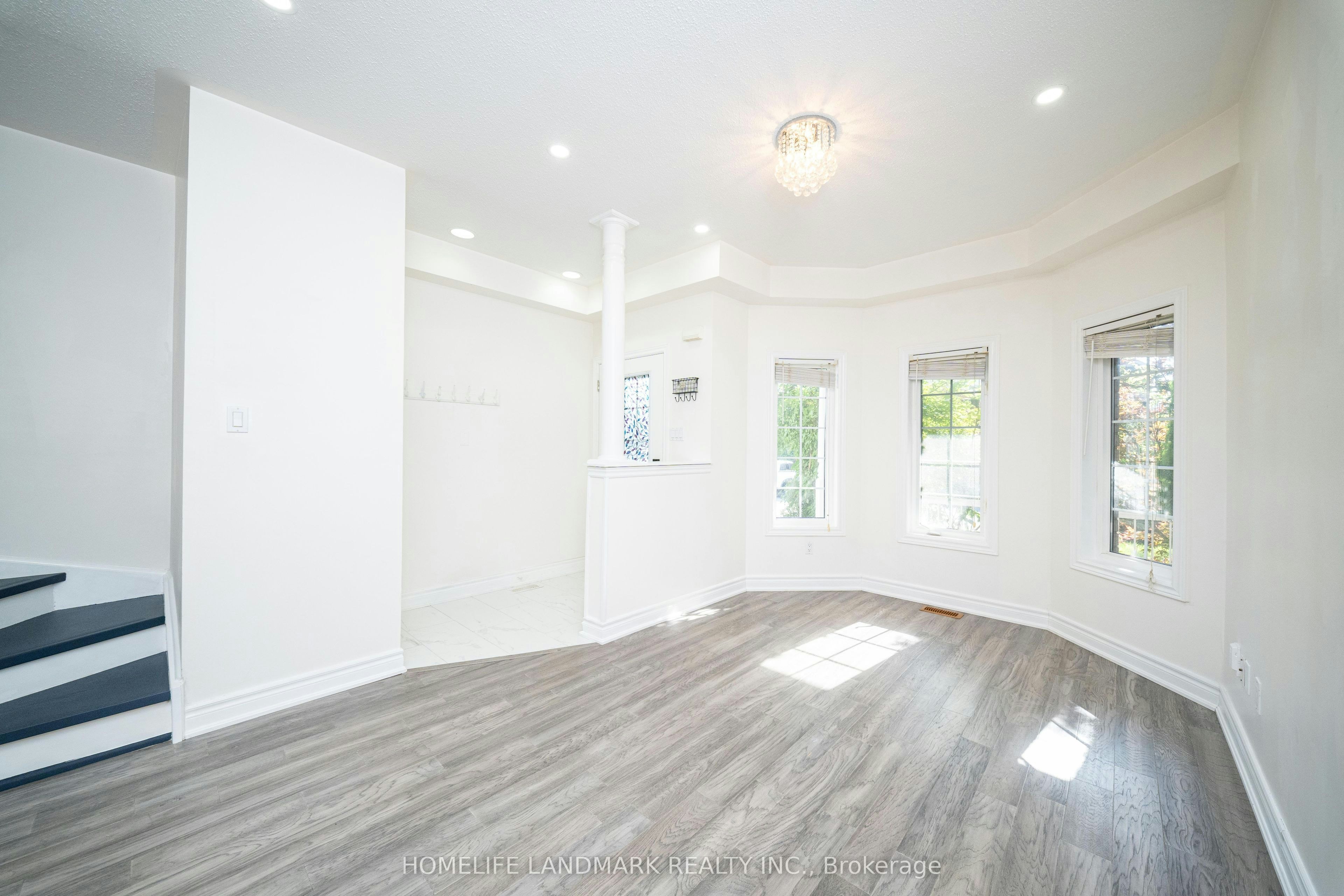 33 Titan Drive, Hamilton, ON, L8E 5Z9 - 6