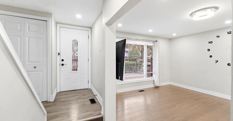 Main Level-46 Lilacside Drive, Hamilton, ON, L8V 2L7 - 3