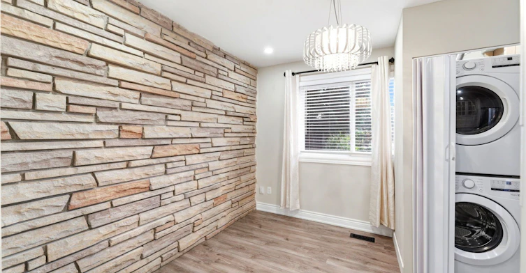 Main Level-46 Lilacside Drive, Hamilton, ON, L8V 2L7 - 6