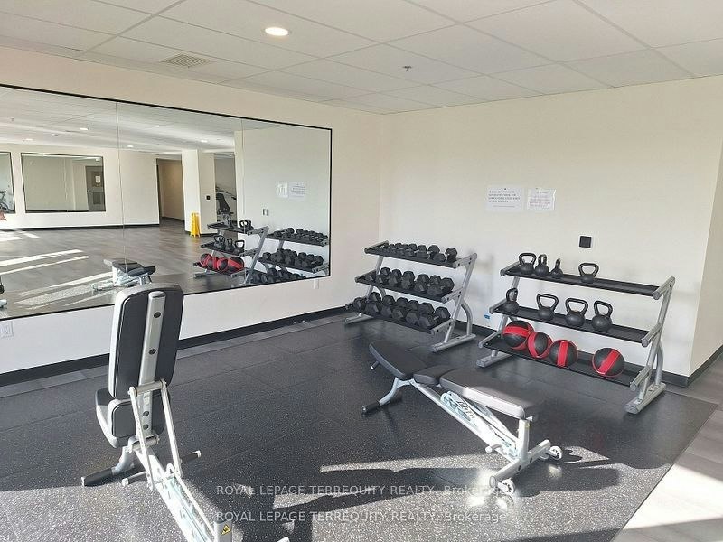 LP 15-50 Herrick Avenue, St. Catharines, ON, L2P 0G3 - 7