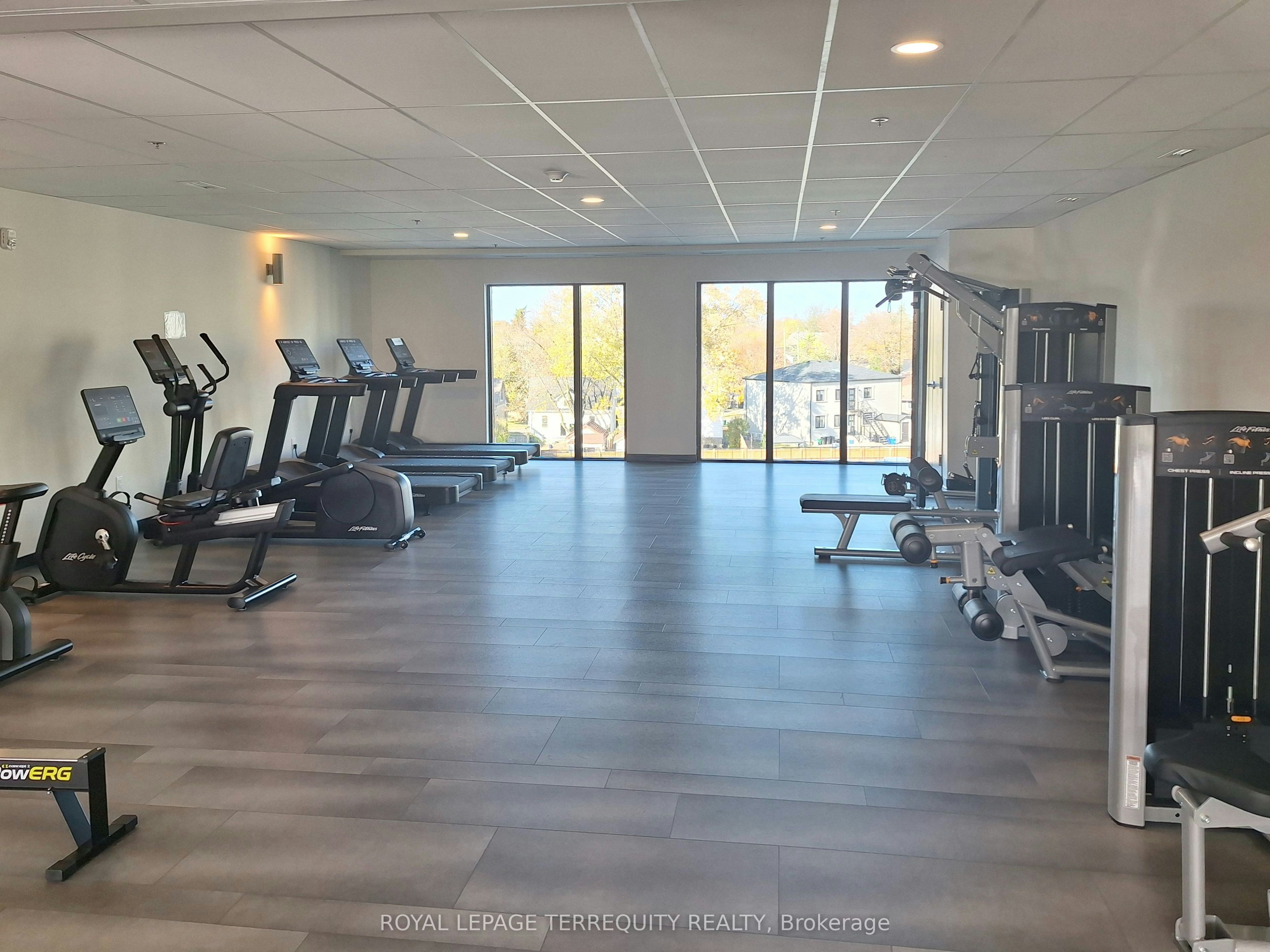 LP 15-50 Herrick Avenue, St. Catharines, ON, L2P 0G3 - 8