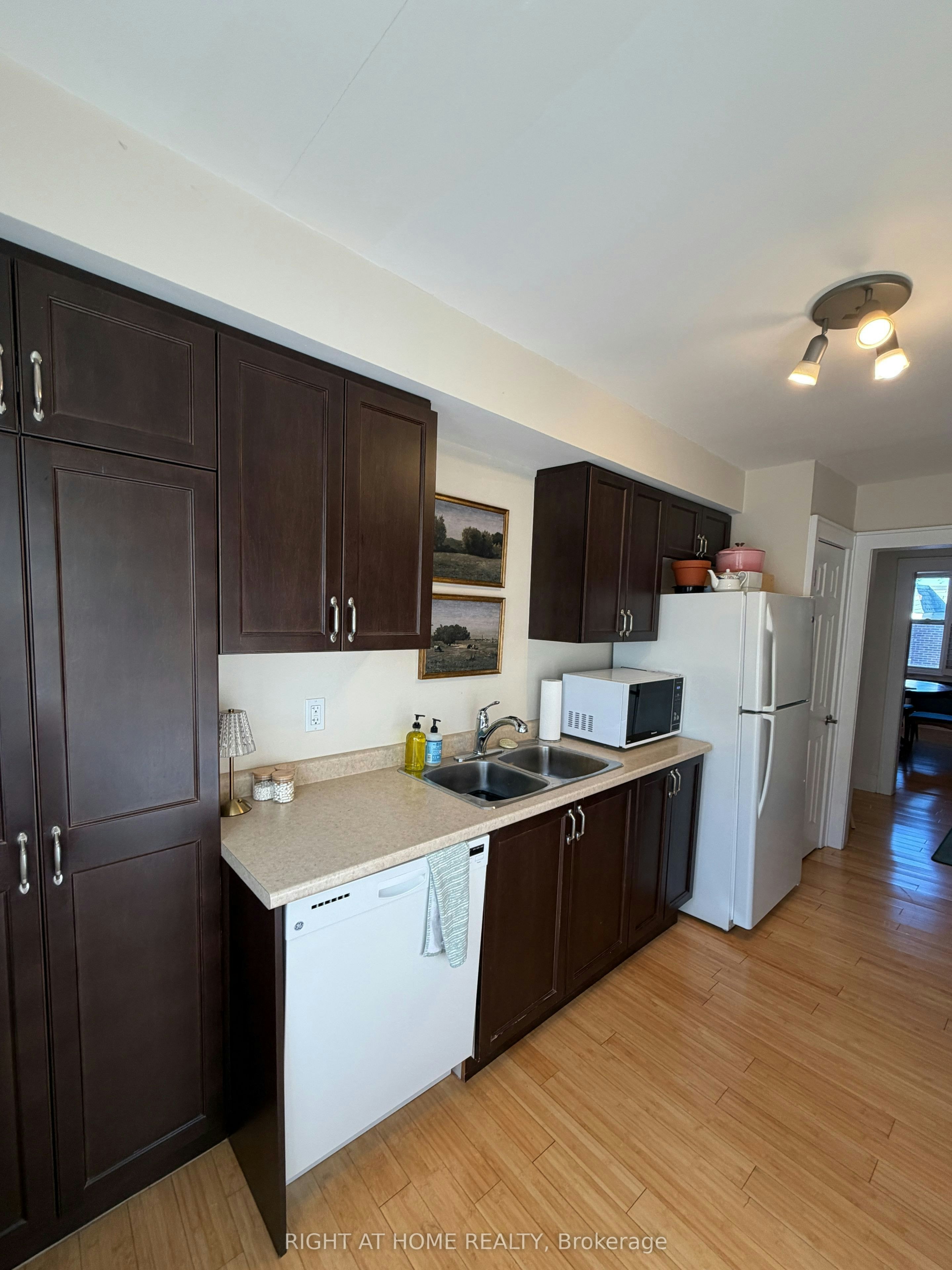 14-5 Rockwood Place, Hamilton, ON, L8N 2G3 - 7