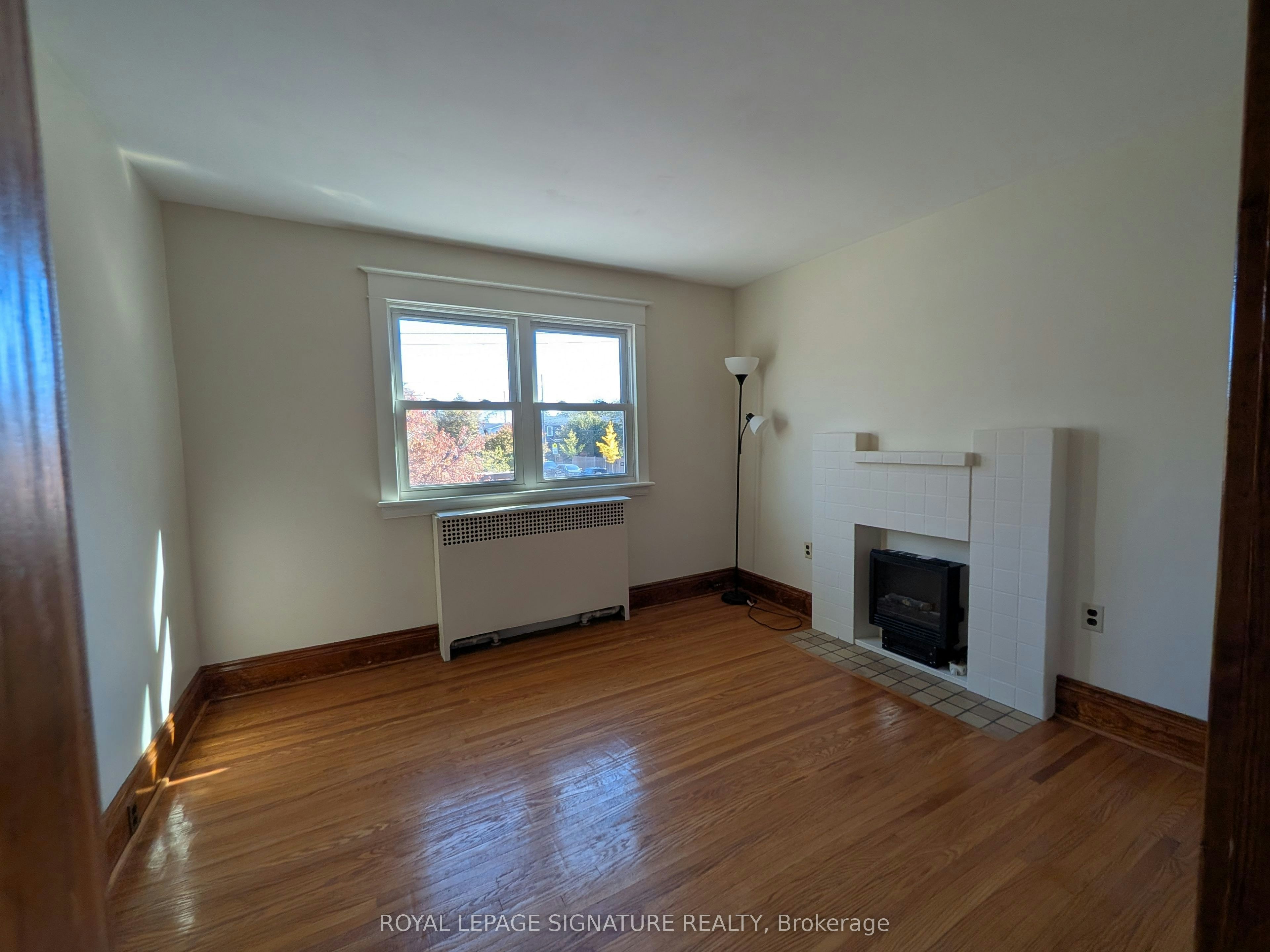 2-156 Park Row S, Hamilton, ON, L8K 2J8 - 2