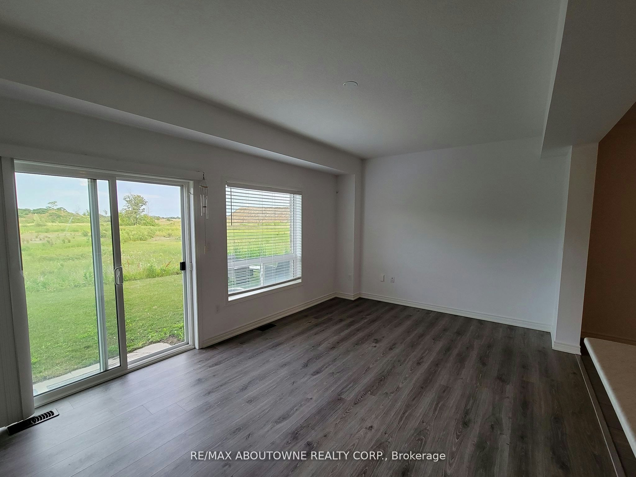 66 Bradbury Road, Hamilton, ON, L8J 2V7 - 4