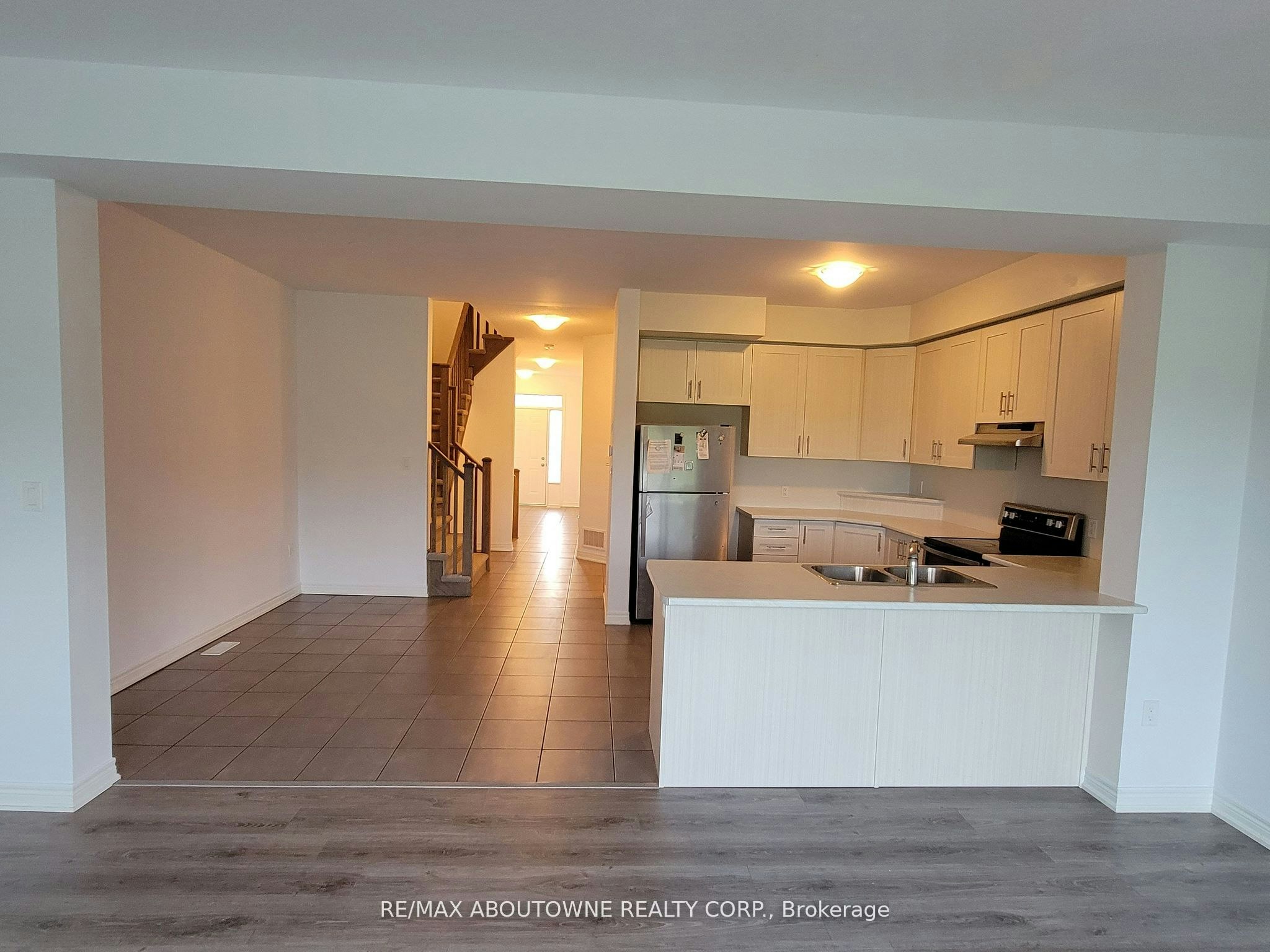 66 Bradbury Road, Hamilton, ON, L8J 2V7 - 10
