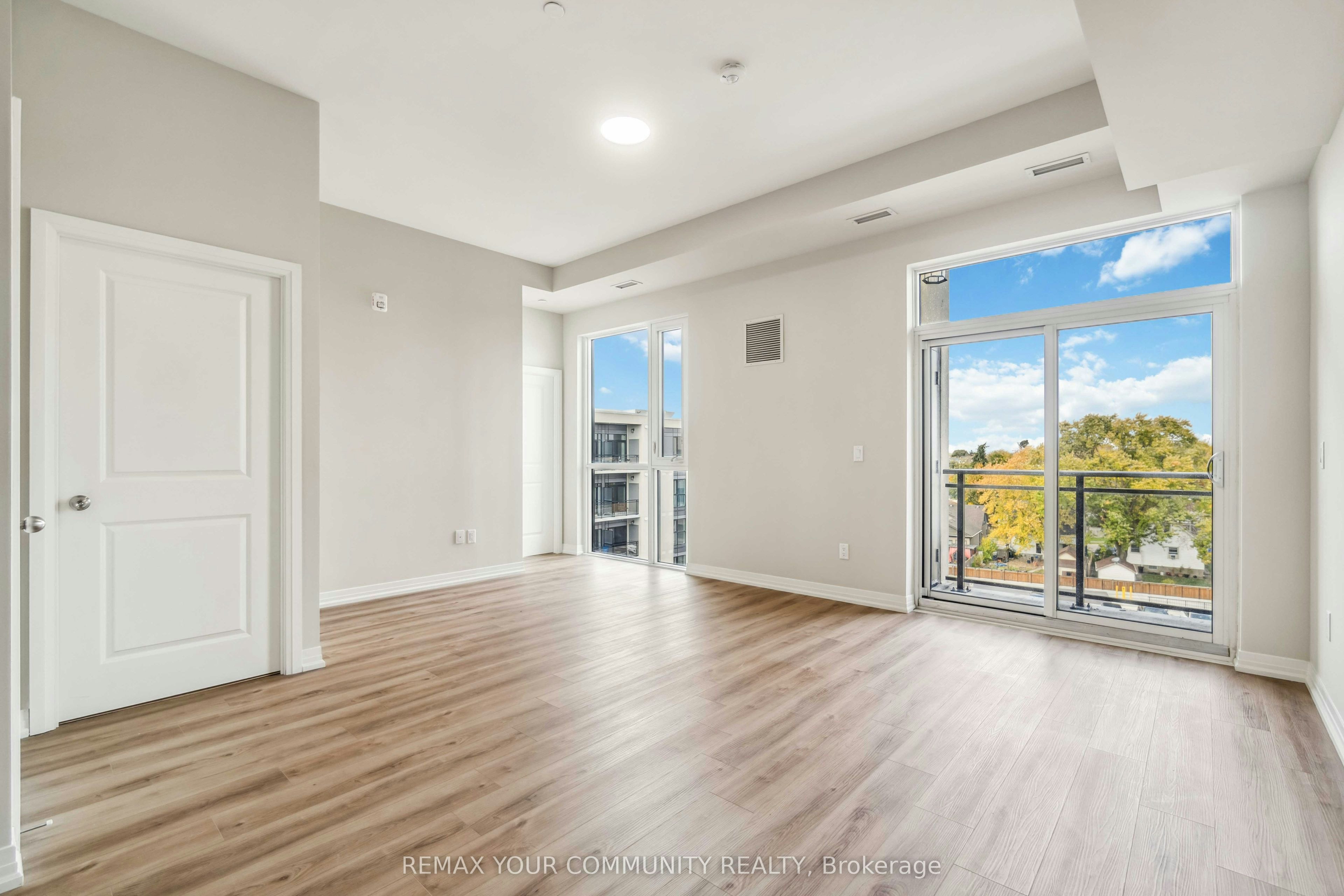 Upper PH04-50 Herrick Avenue, St. Catharines, ON, L2P 2T9 - 18