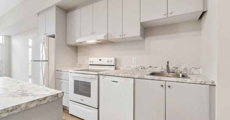 Upper PH04-50 Herrick Avenue, St. Catharines, ON, L2P 2T9 - 16
