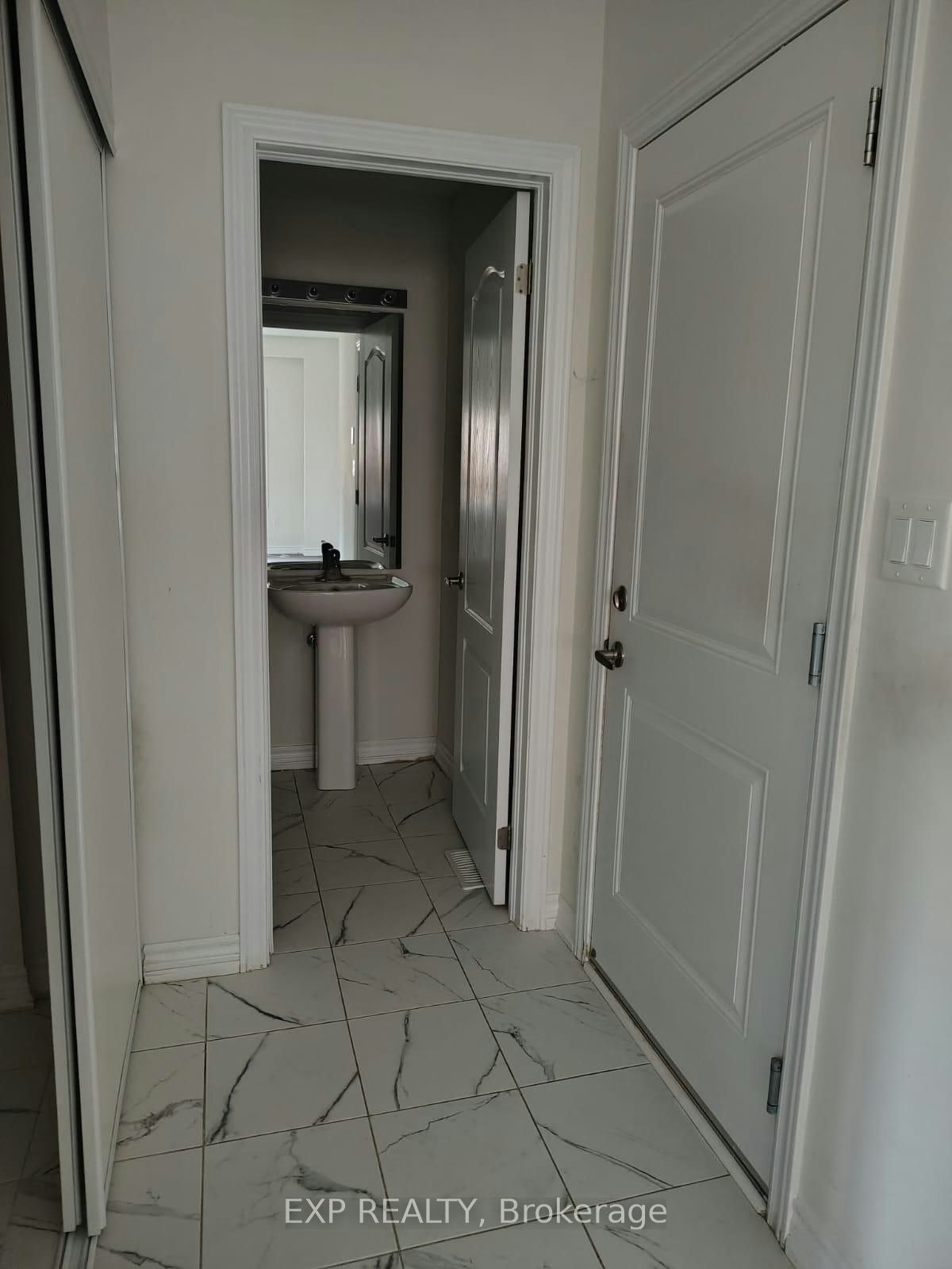 317 Forks Road E, Welland, ON, L3B 6C8 - 18