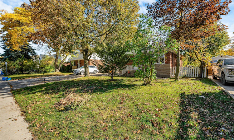 135 Howard Avenue