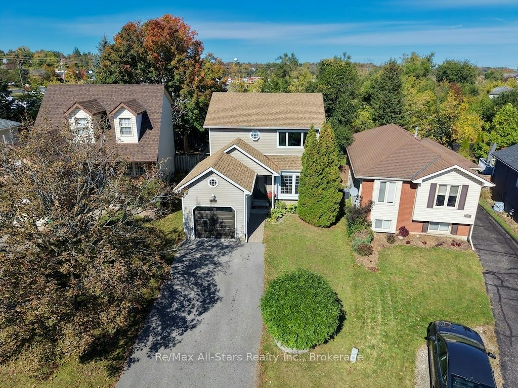 1118 Huntington Circle, Peterborough, ON, K9K 2A8