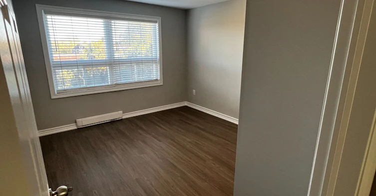 Unit 6-4 Grosvenor Avenue S, Hamilton, ON, L8M 3K9 - 5
