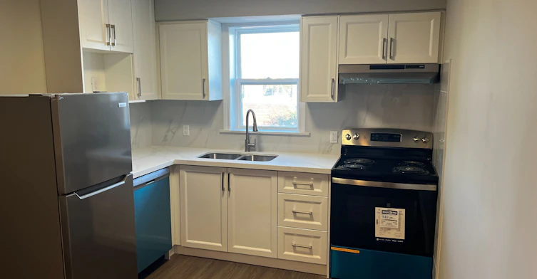 Unit 6-4 Grosvenor Avenue S, Hamilton, ON, L8M 3K9 - 9