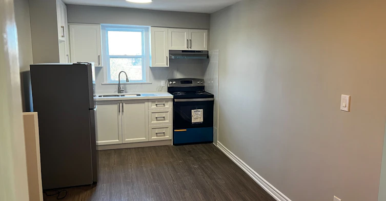 Unit 6-4 Grosvenor Avenue S, Hamilton, ON, L8M 3K9 - 2
