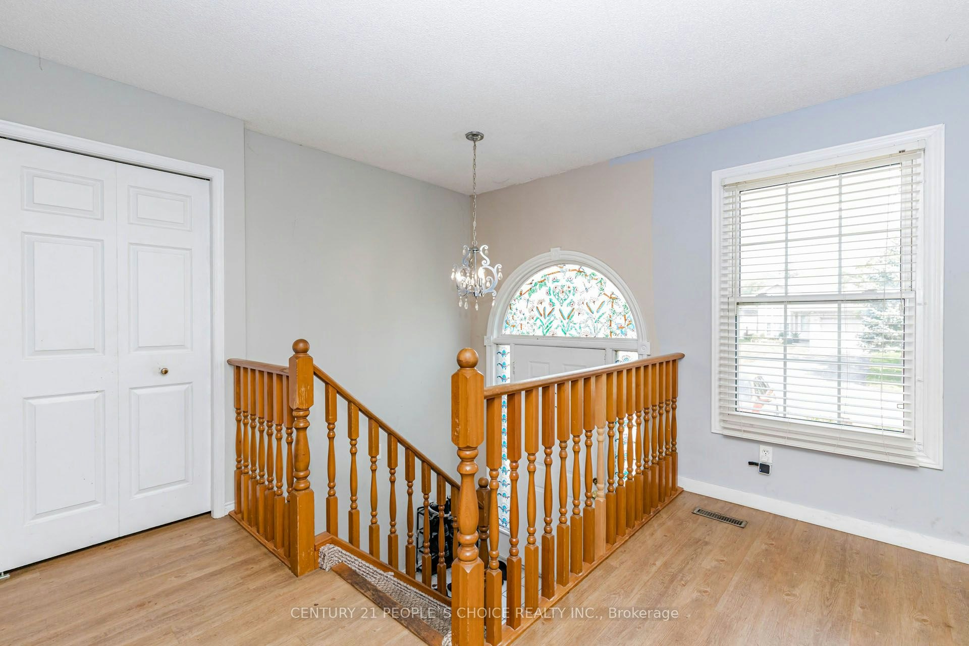 Main Floor-29 Julia Court, London, ON, N5V 4X1 - 8